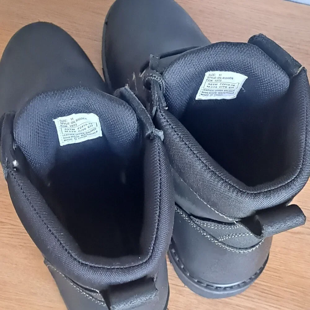 Chinook Work Boots Men's Size 11 Oil Rigger Steel Toe Leather Upper Black